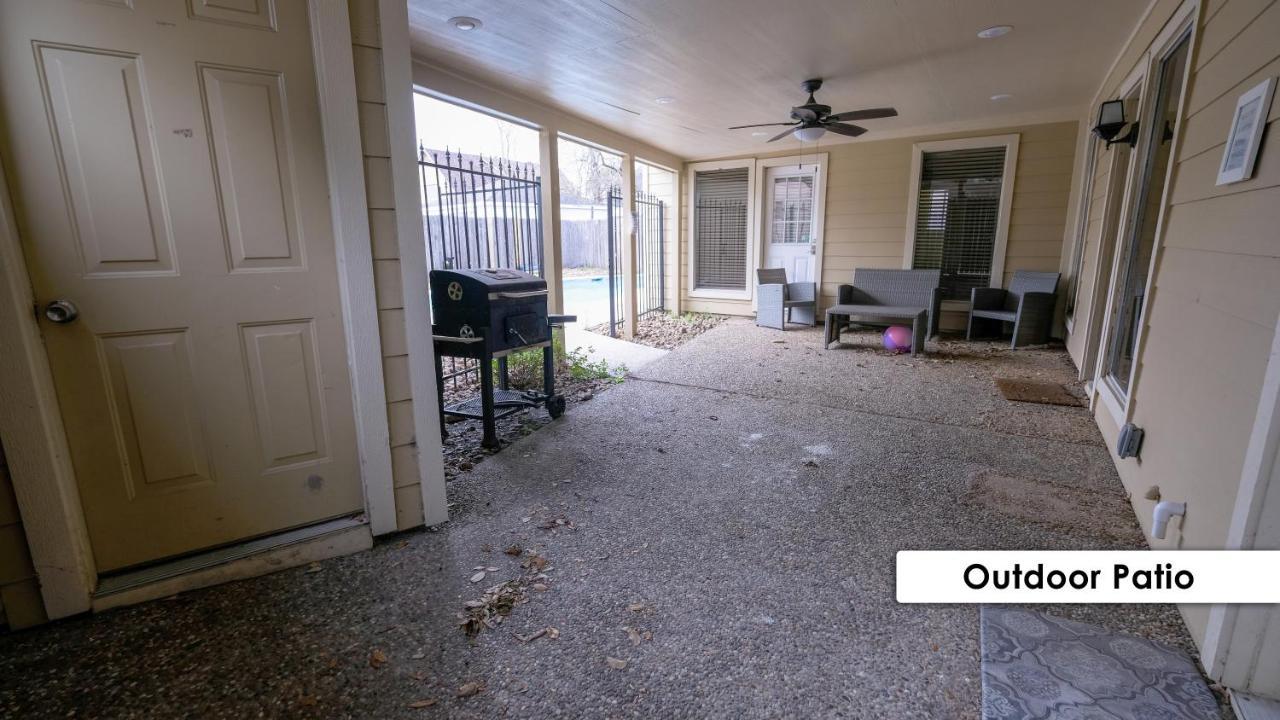 ヒューストン Pool House, 20 Minutes From Dt 4Bdr For 10 Guests - Winklemanヴィラ エクステリア 写真