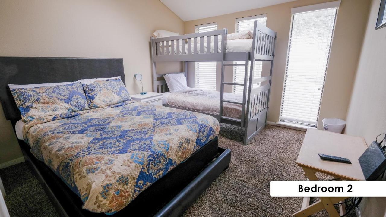 ヒューストン Pool House, 20 Minutes From Dt 4Bdr For 10 Guests - Winklemanヴィラ エクステリア 写真