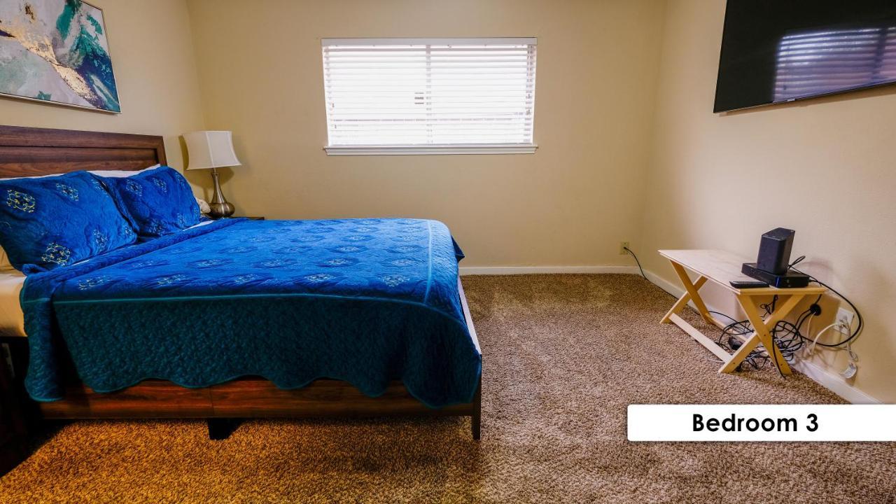 ヒューストン Pool House, 20 Minutes From Dt 4Bdr For 10 Guests - Winklemanヴィラ エクステリア 写真